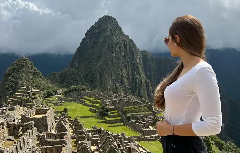 Machu Picchu Private guided tours 3