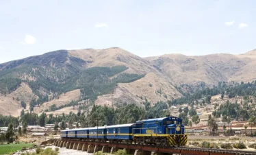 Peru Rail - Train to Machu Picchu