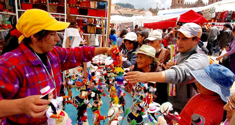 Santuranticuy in Cusco