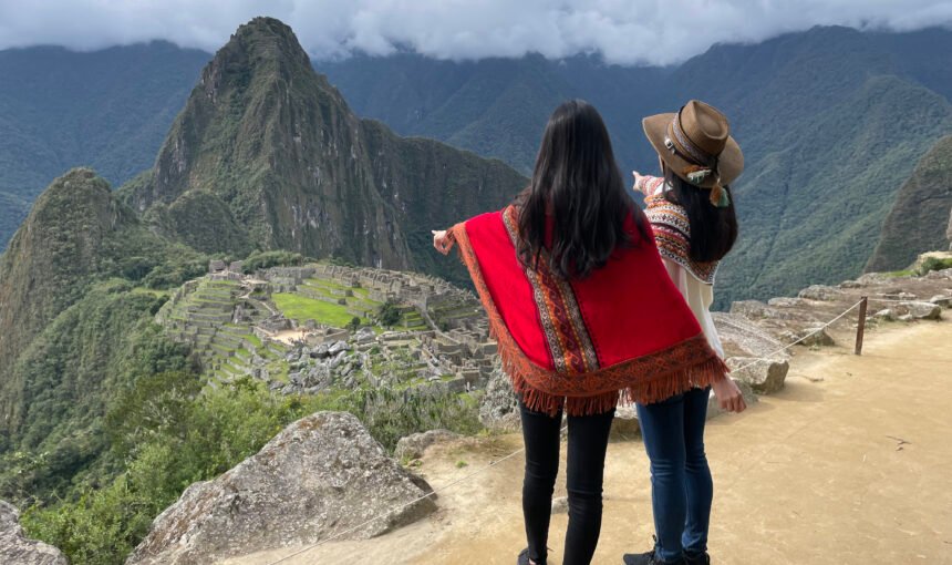 Cusco Festivities: Guide to Experience the Inti Raymi and the Qoyllur Rit’i